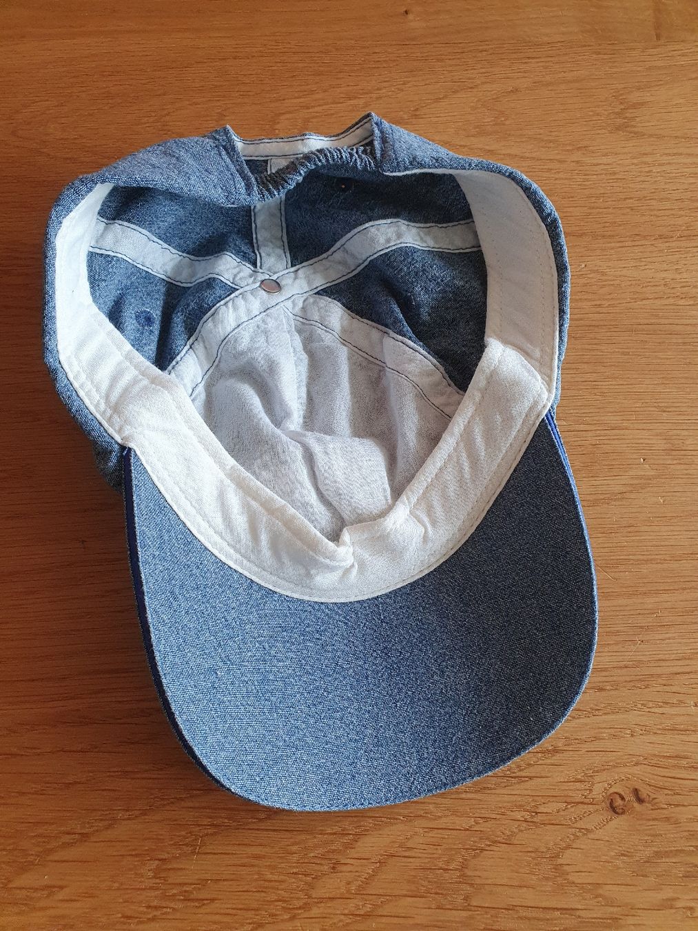 Copricapi, berretti & cappellini: Cap Kappe Surf Gr. 6-8 – Usato da Villars-sur-Glâne venduto da richardette 1