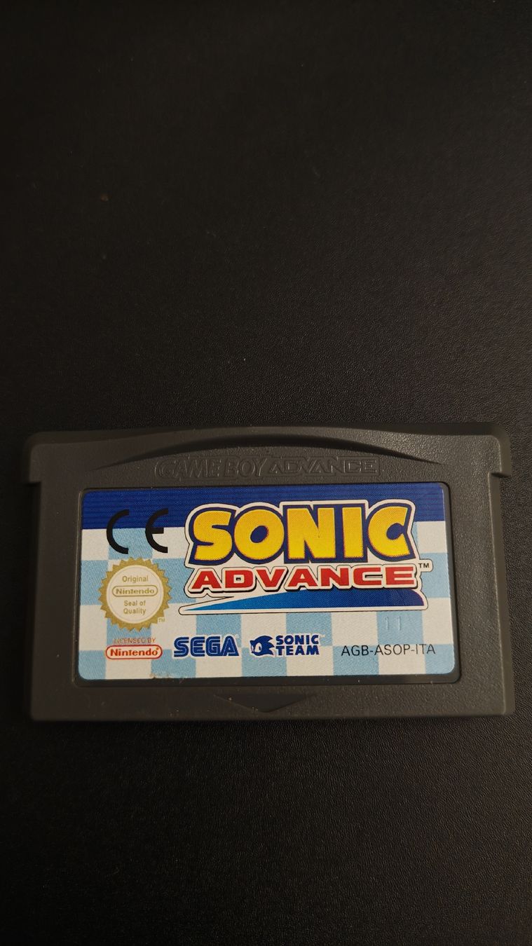 Sonic Giochi: Sonic Advance - Game Boy Advance  – Usato da Montagnola venduto da mattbert86