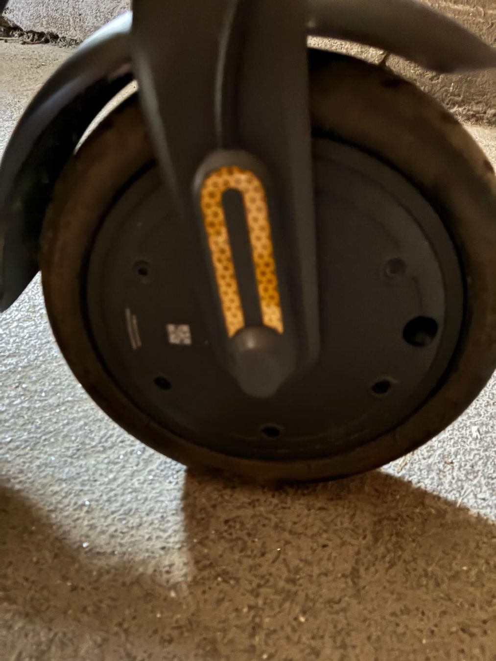 Xiaomi Kickboard: Trottinett – Usato da Reutigen venduto da Aprilia-0046 4