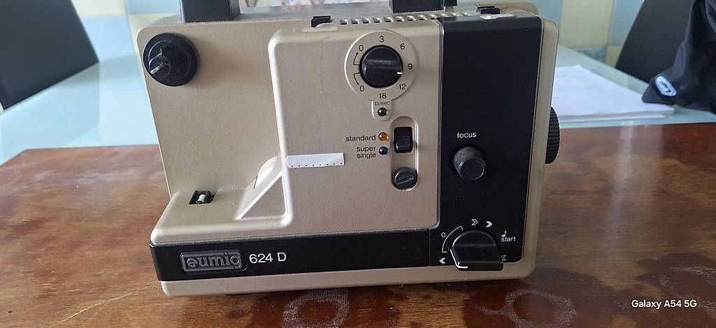 Pellicole: Projecteur Film Super 8 – Usato da Renens VD venduto da hofer023 3