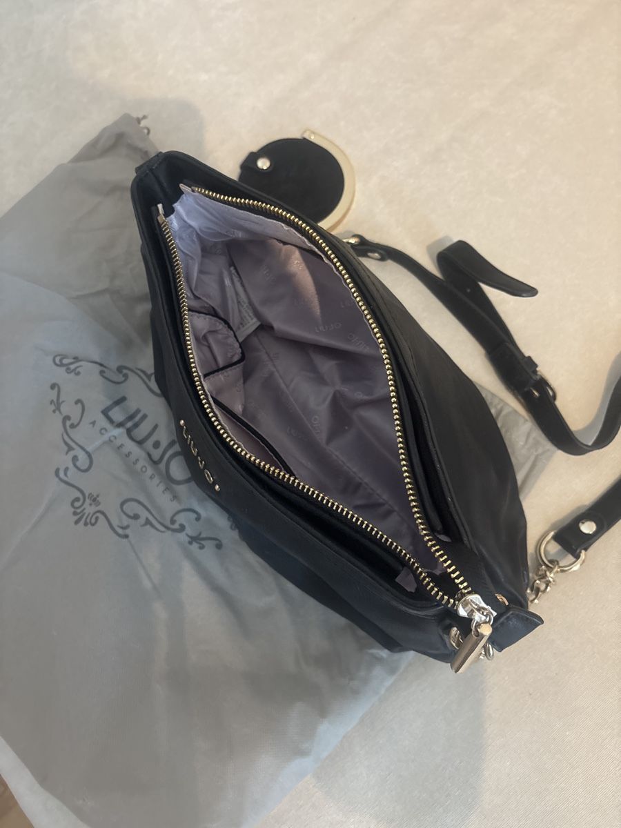 Liu Jo Borse da donna: Liu Jo Handtasche schwarz Gold – Usato da Feusisberg venduto da LadyLook 1