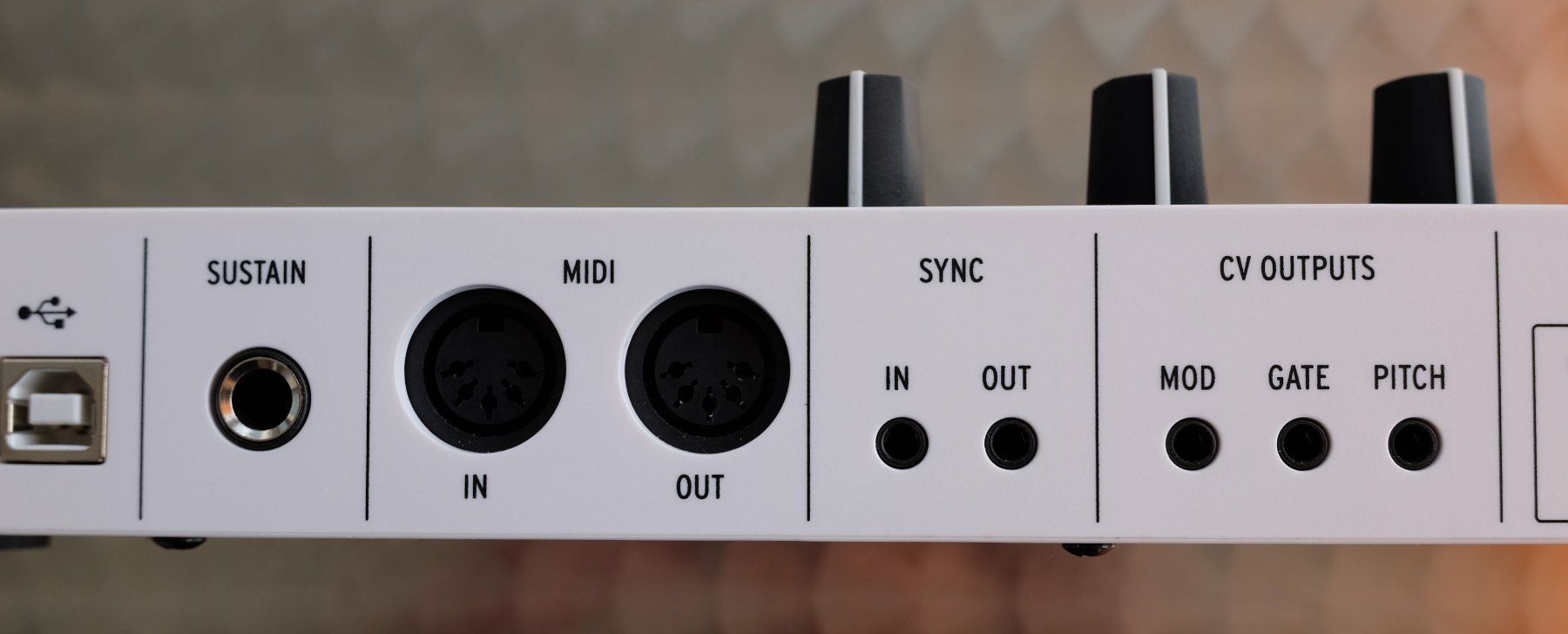 Arturia Strumenti musicali: Arturia Keystep37 (Ver. 1) MIDI-Keyboard / Controller – Usato da Basel venduto da PondstreetStudios 4