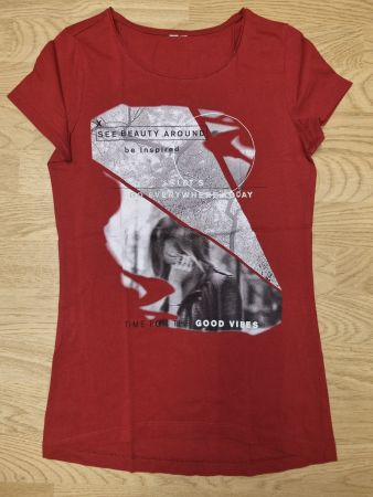 *NEU* T-Shirt XS von S. Oliver rot mit Print