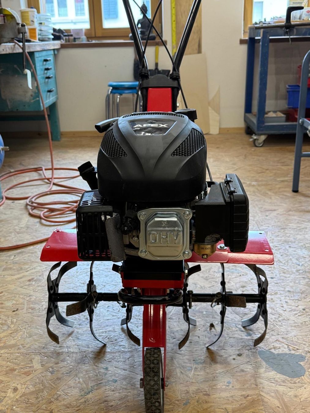 Tutte le macchine: Bodenfräse APEX neuwertig! – Usato da Beringen venduto da Maka1990