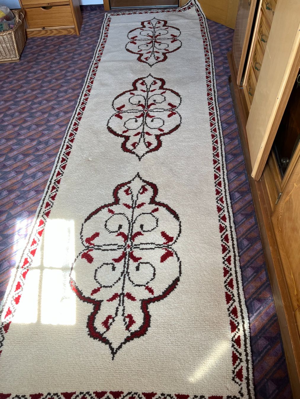 Tappeti: Vintage Läufer Teppich, Top Zustand – Usato da Montlingen venduto da Giardini13