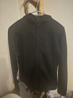 Sportliche Übergangsjacke mit Kapuze Gr. M