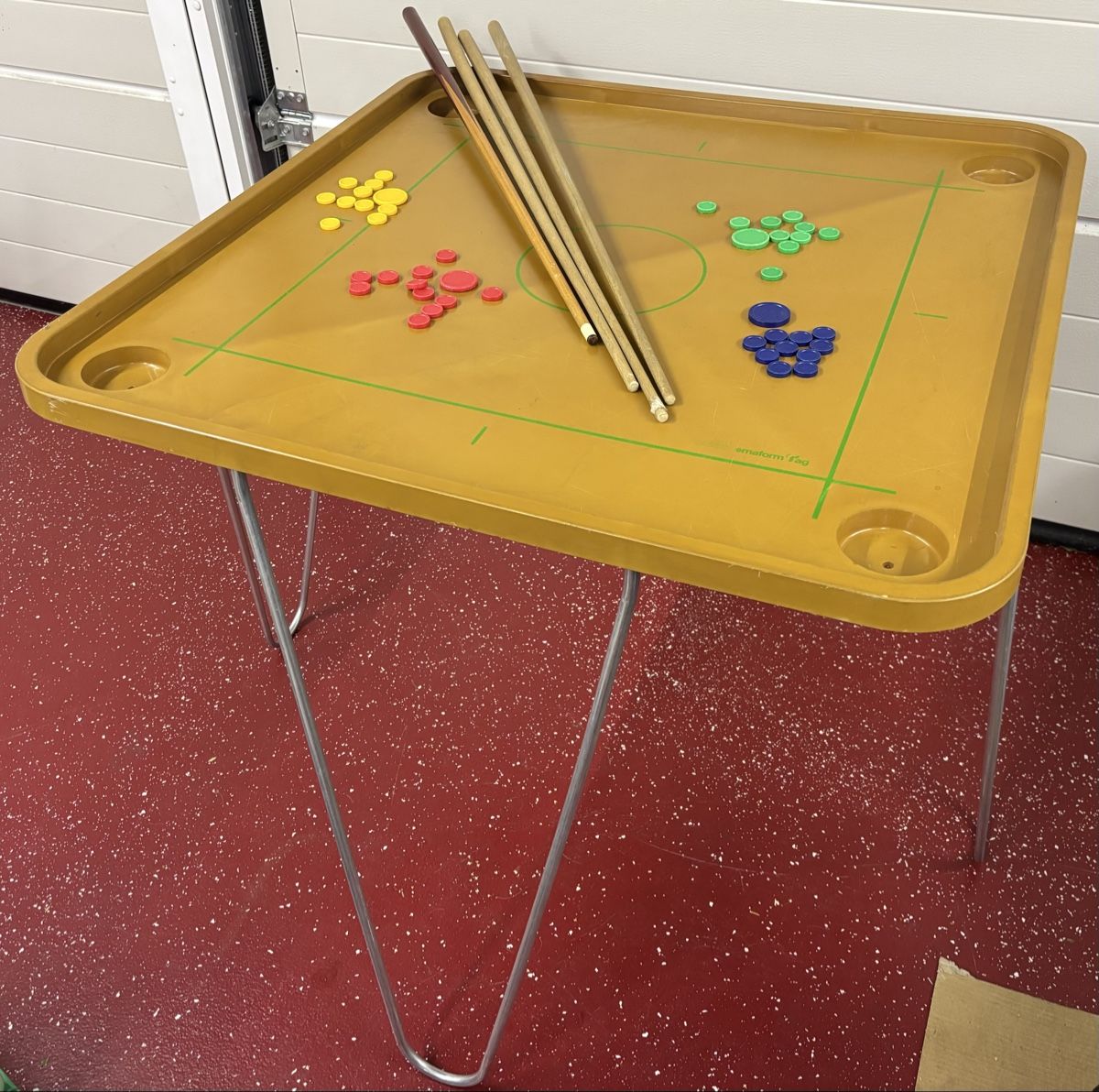 Spiele: Vintage Carrom Spieltisch  – Gebraucht aus Winterthur von Lombri