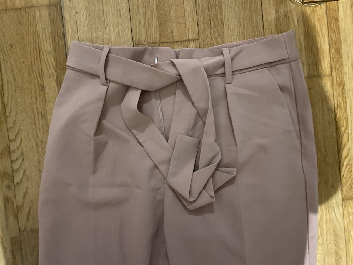 Pantaloni: Hosen pink – Usato da Luzern venduto da oli_6x2r 1