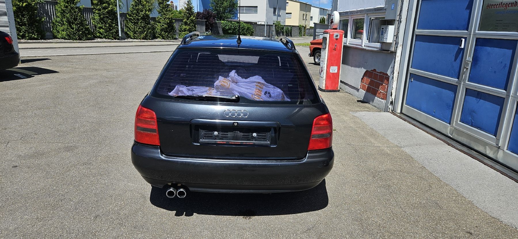 Audi Automobili: Audi A4 b5 Avant quattro – Usato da Amriswil venduto da Astralino22 2