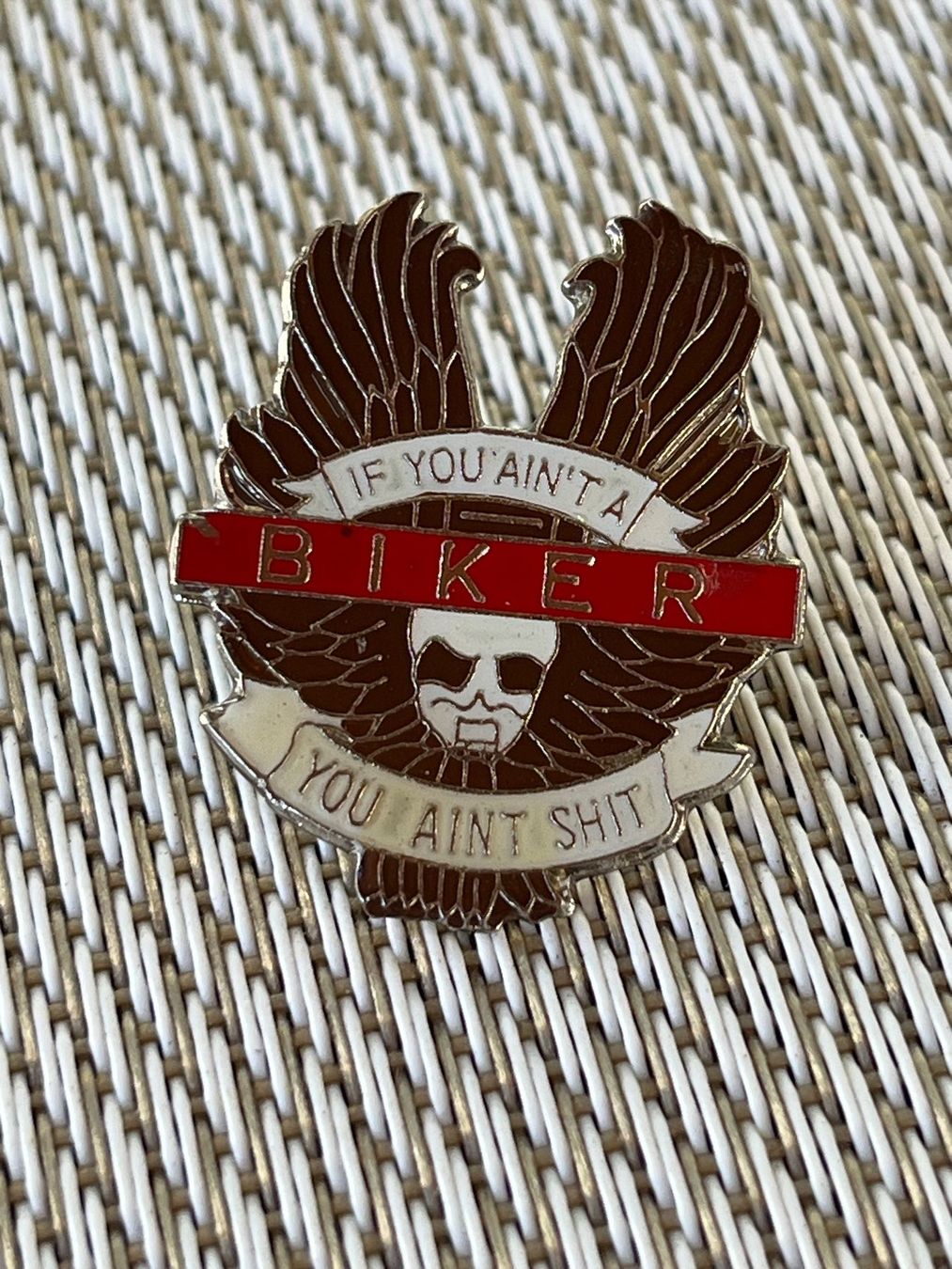 Placchette & Badge: Pin Biker – Usato da Muttenz venduto da Bhuebi