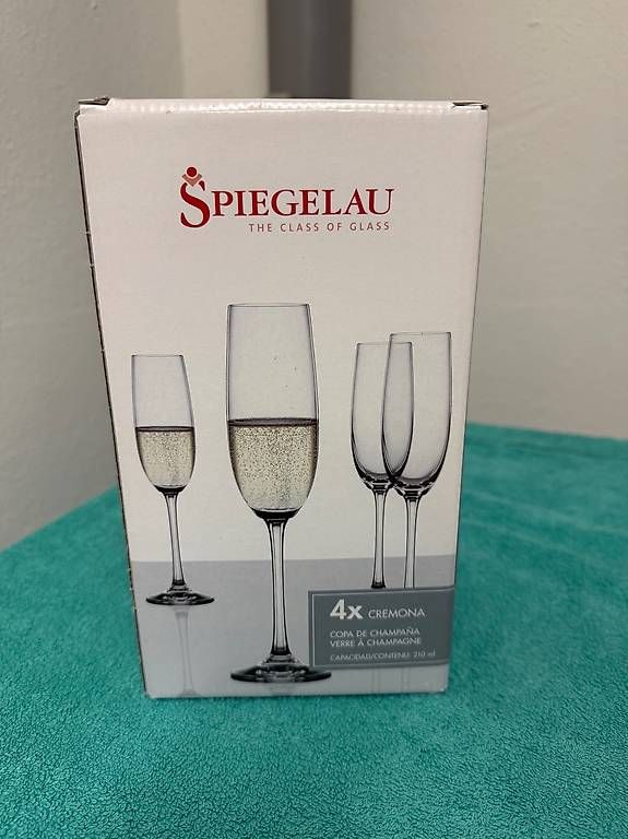 Gläser: Champagner Flutes – Neu und originalverpackt aus Zürich von g_nai 1