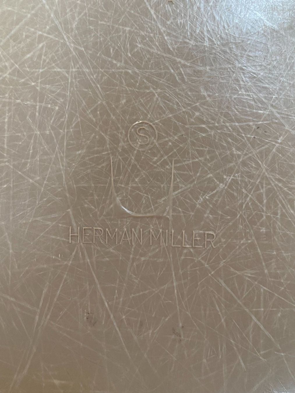 Herman Miller Sedie: Eames Chair - Herman Miller – Usato da Vevey venduto da Zpahud 3