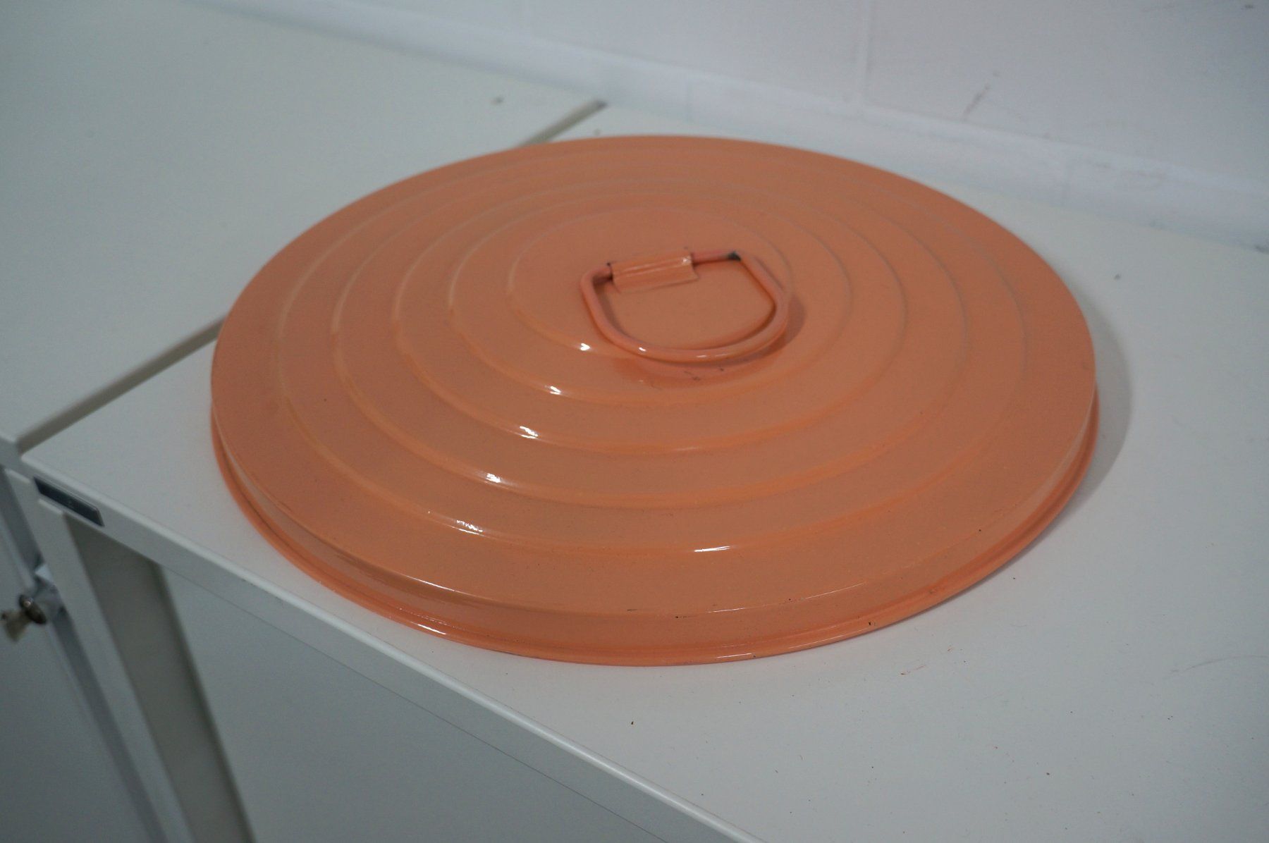 Abfalleimer: TJ MAXX Pink-orange-farbene Mülleimer 19" – Gebraucht aus Rüti ZH von Restwert_Rueti_ZH 3