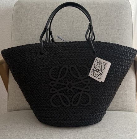 Loewe Anagram Basket Bag medium schwarz neu mit Etikett
