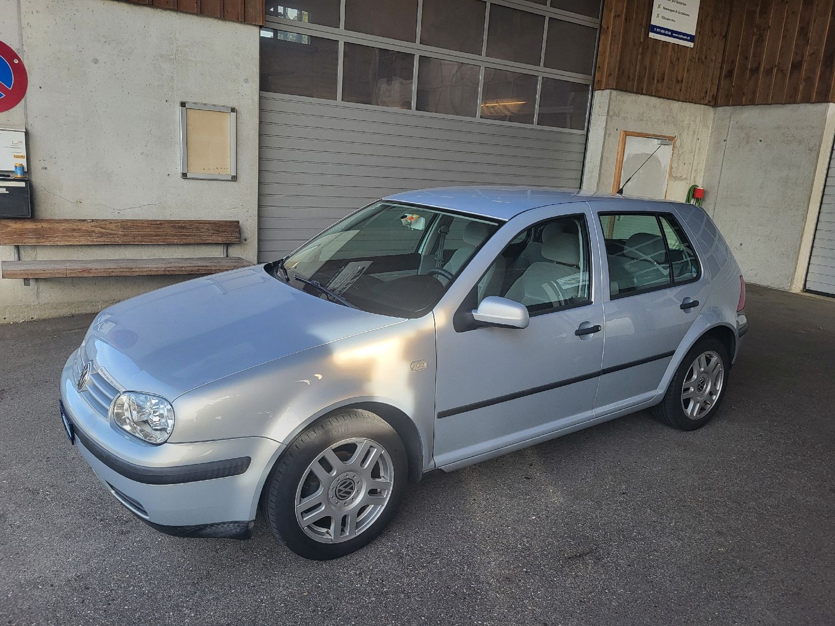 VW Automobili: VW Golf frisch ab MFK – Usato da Mörschwil venduto da sta_t2vk