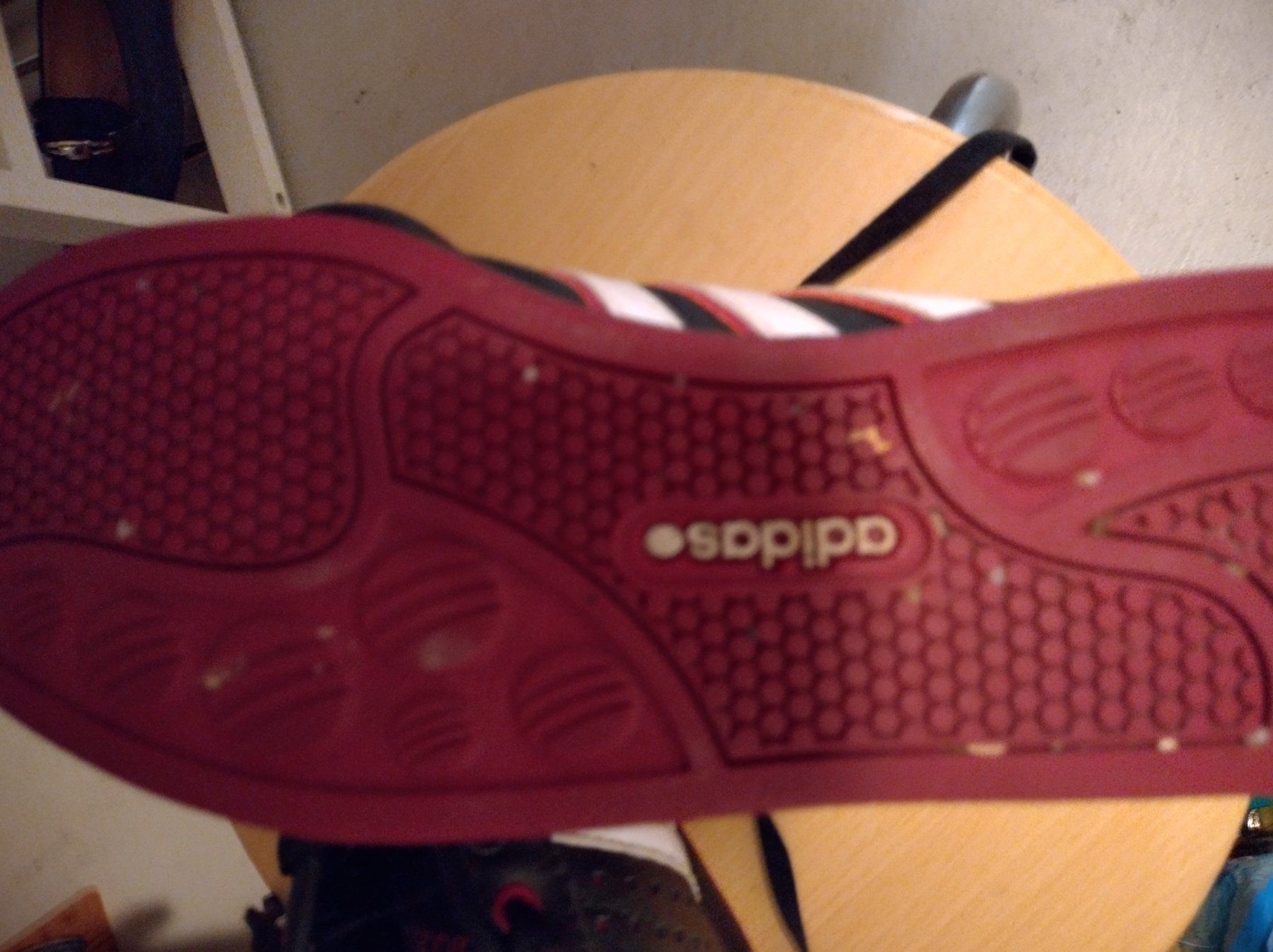 Adidas Scarpe da donna: Adidas Turnschuhe – Usato da Sissach venduto da Remanka 2