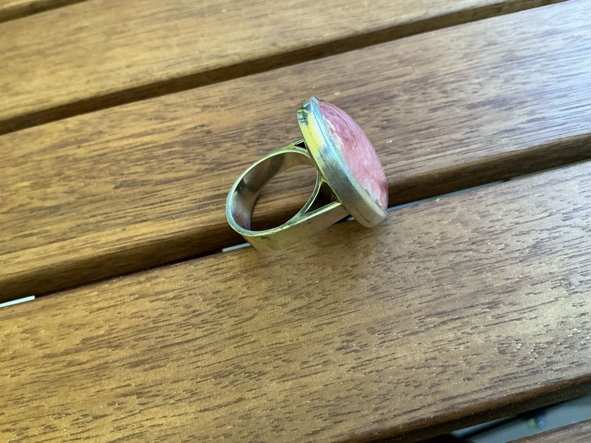 Anelli: Verkaufe Ring mit einem ovalen Rhodochrosit-Edelstein – Usato da Basel venduto da S.Wehrli72 4