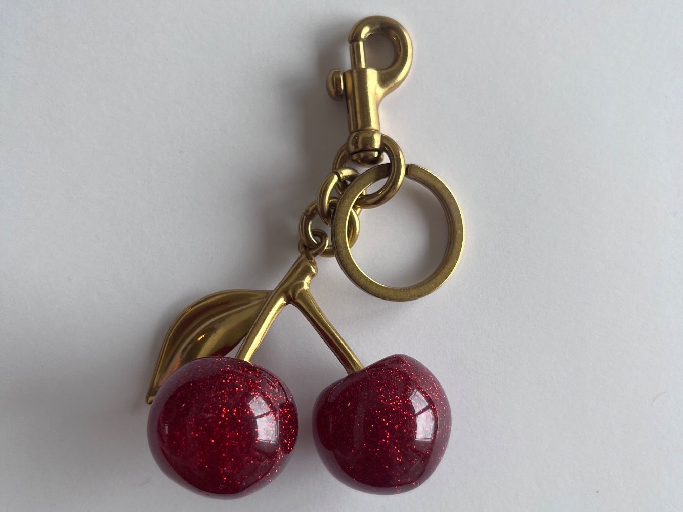 Ciondoli: cherry charm bag, Schlüsselanhänger – Usato da Zürich venduto da mon_j6zf