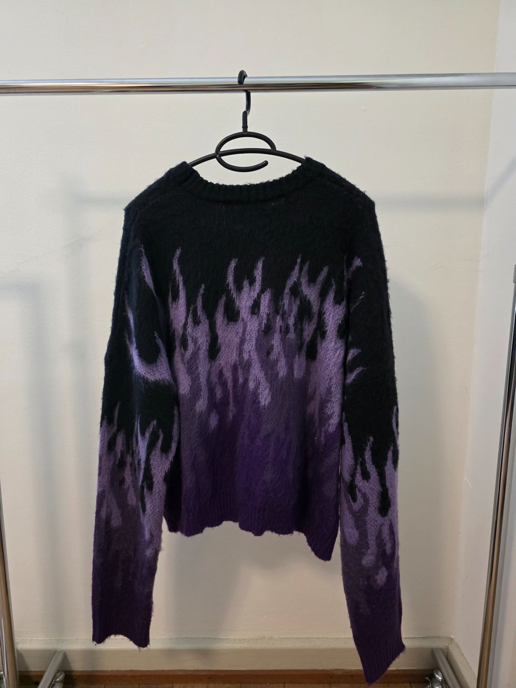 Maglioni & Felpe: Pullover Flammen The Ragged Priest – Usato da Rothenfluh venduto da sel_j856 1
