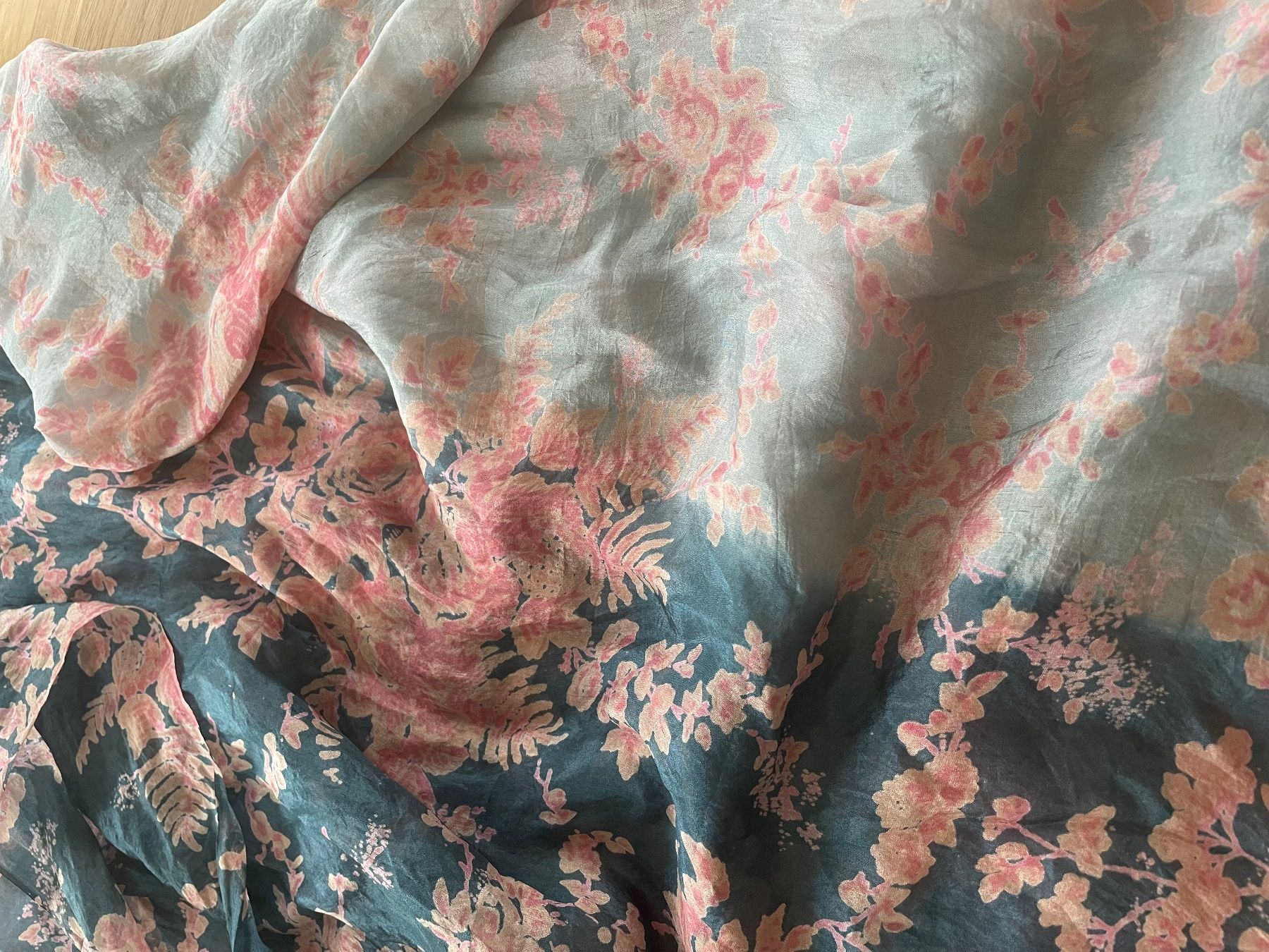Foulard & Sciarpe: AHMADY 100% Silk Stola Seidenschal – Usato da Möhlin venduto da Halylea 1