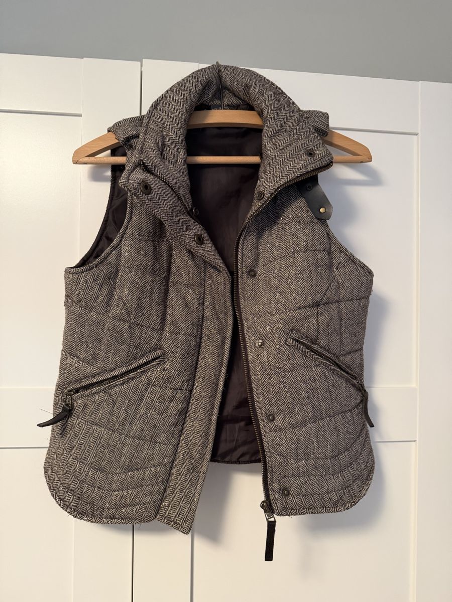 Giacche: Jacke  – Usato da Muttenz venduto da Zara-Camp