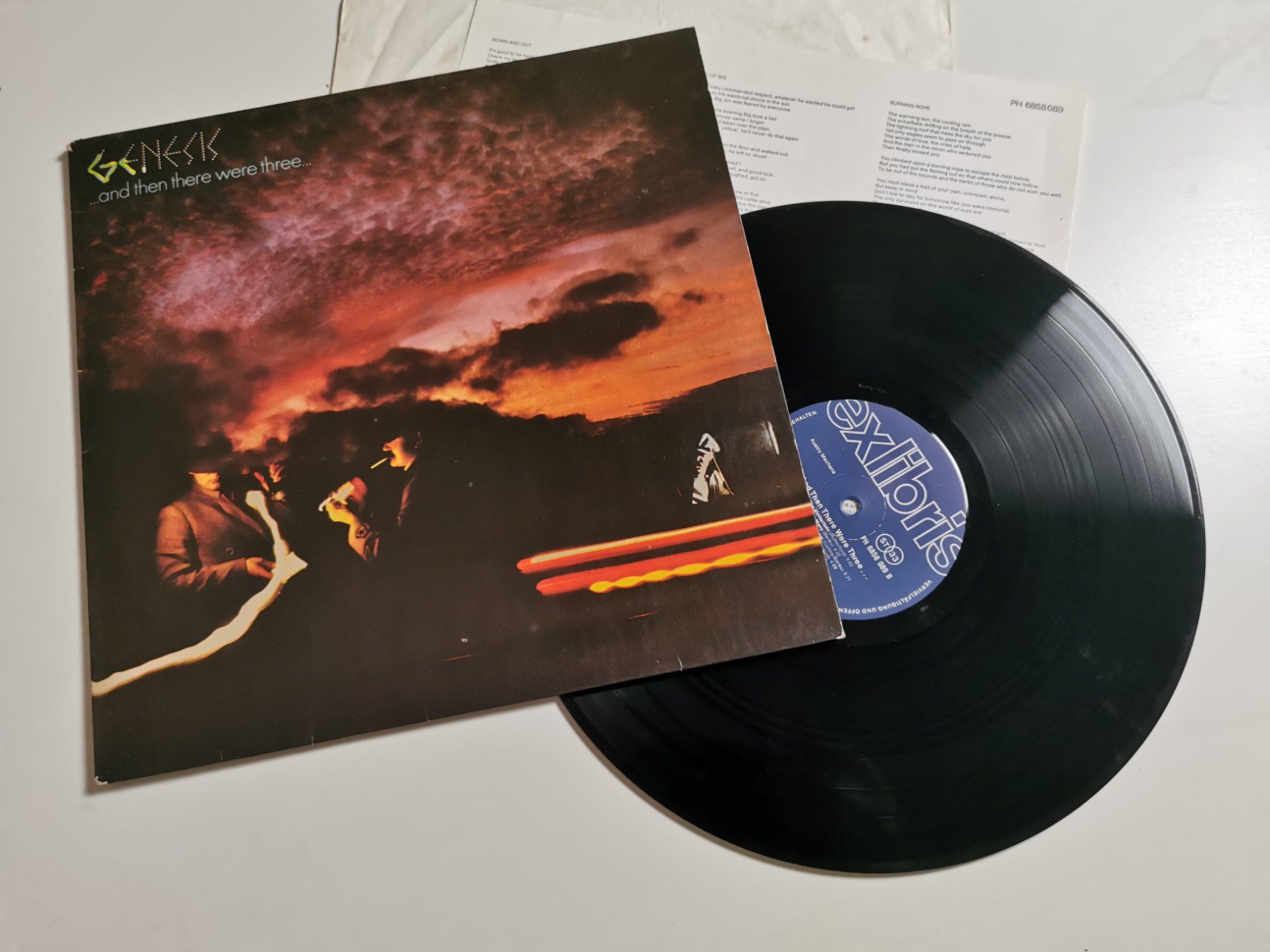 Dischi in vinile: GENESIS - ..AND THEN THERE WERE THREE... – Usato da Grafenried venduto da House-of-Oldies