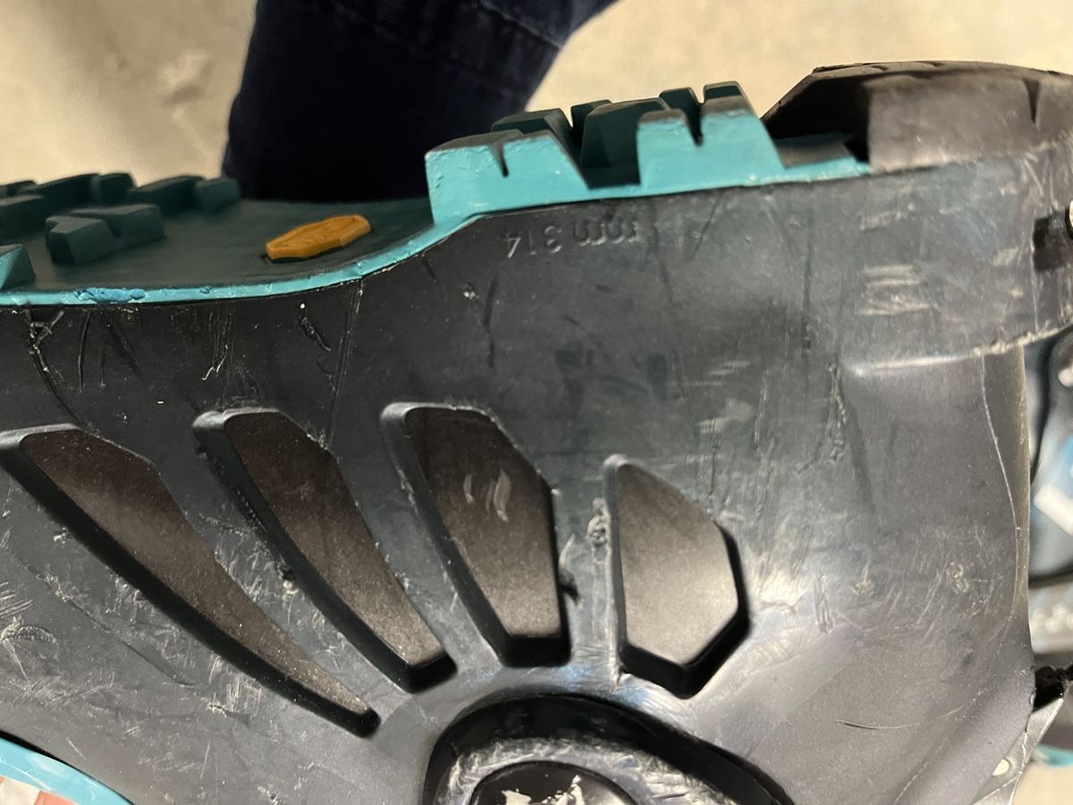 Blizzard Sci: Vends pack ski et chaussures de randonnée – Usato da Zürich venduto da lou_6x9b 3