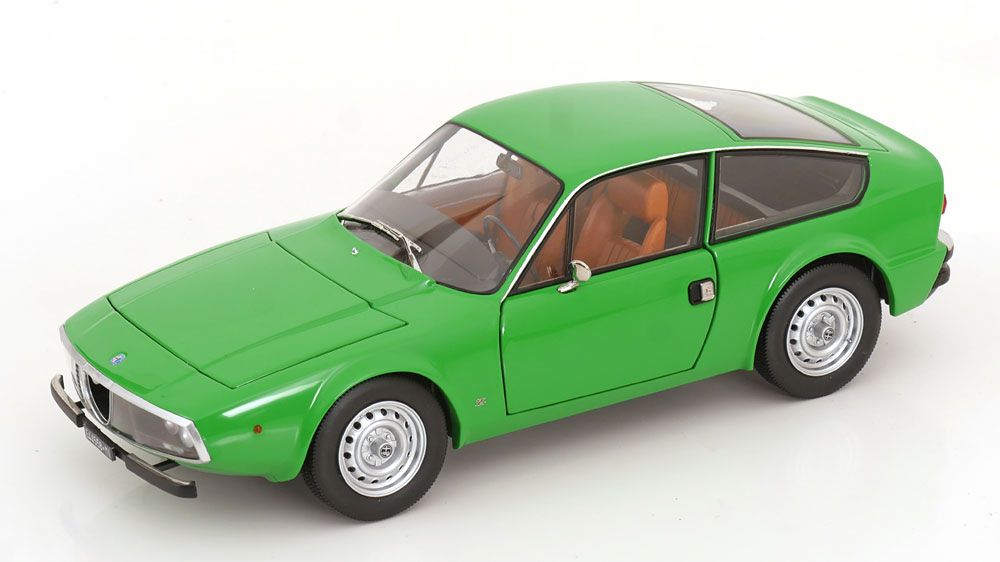 Alfa Romeo Modellautos: ALFA ROMEO JUNIOR ZAGATO 1969 GRÜN 1:18 NOREV – Neu und originalverpackt aus Suhr von Moebelsiralfred