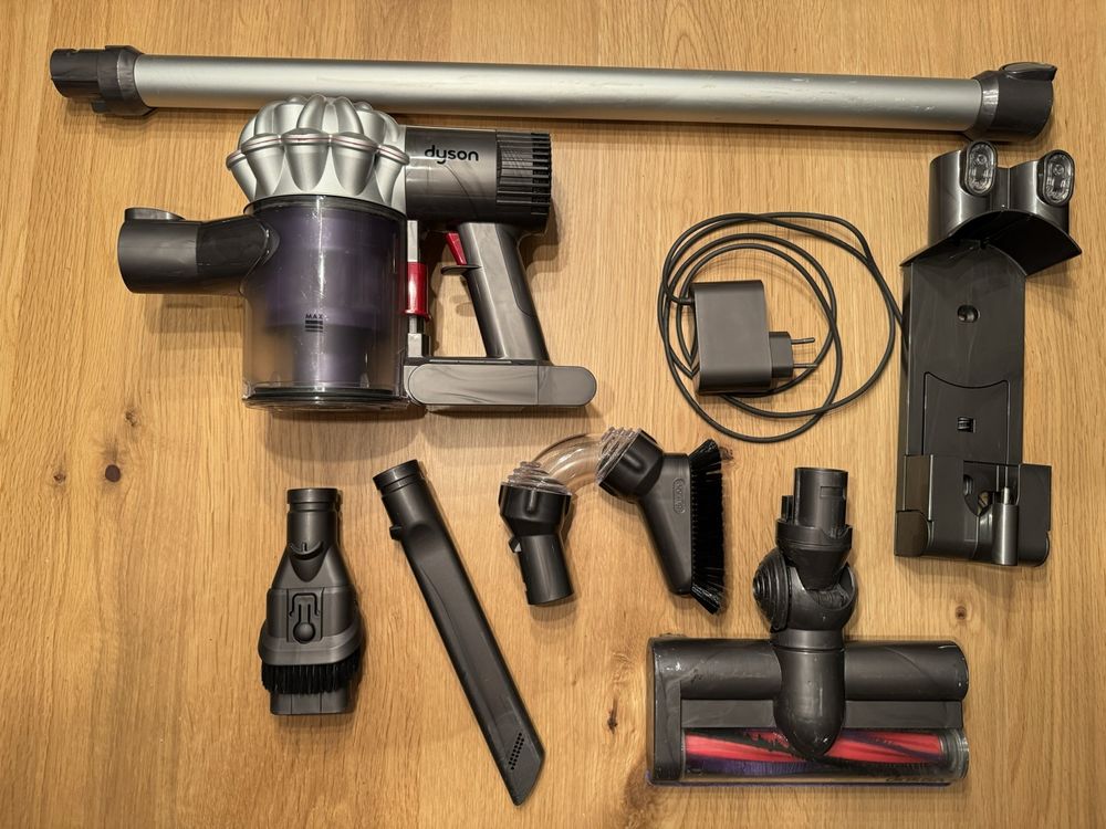 Dyson DC62 (Gebraucht) in Zollikofen für CHF 92 – mit Lieferung auf ...