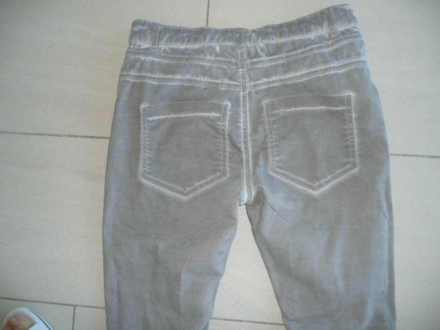 Hosen: Hose Grösse 38 in used look Farbe sand – Gebraucht aus Zug von falama 1