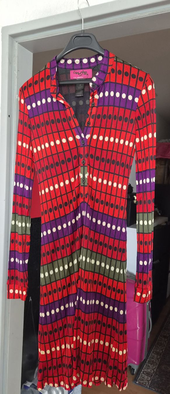Custo Barcelona Vestiti: Custo buntes Kleid Gr. 4 – Usato da Frenkendorf venduto da Moon111