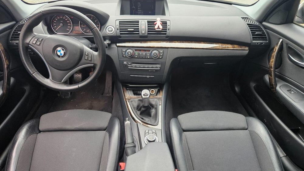 2011 BMW 118I 7