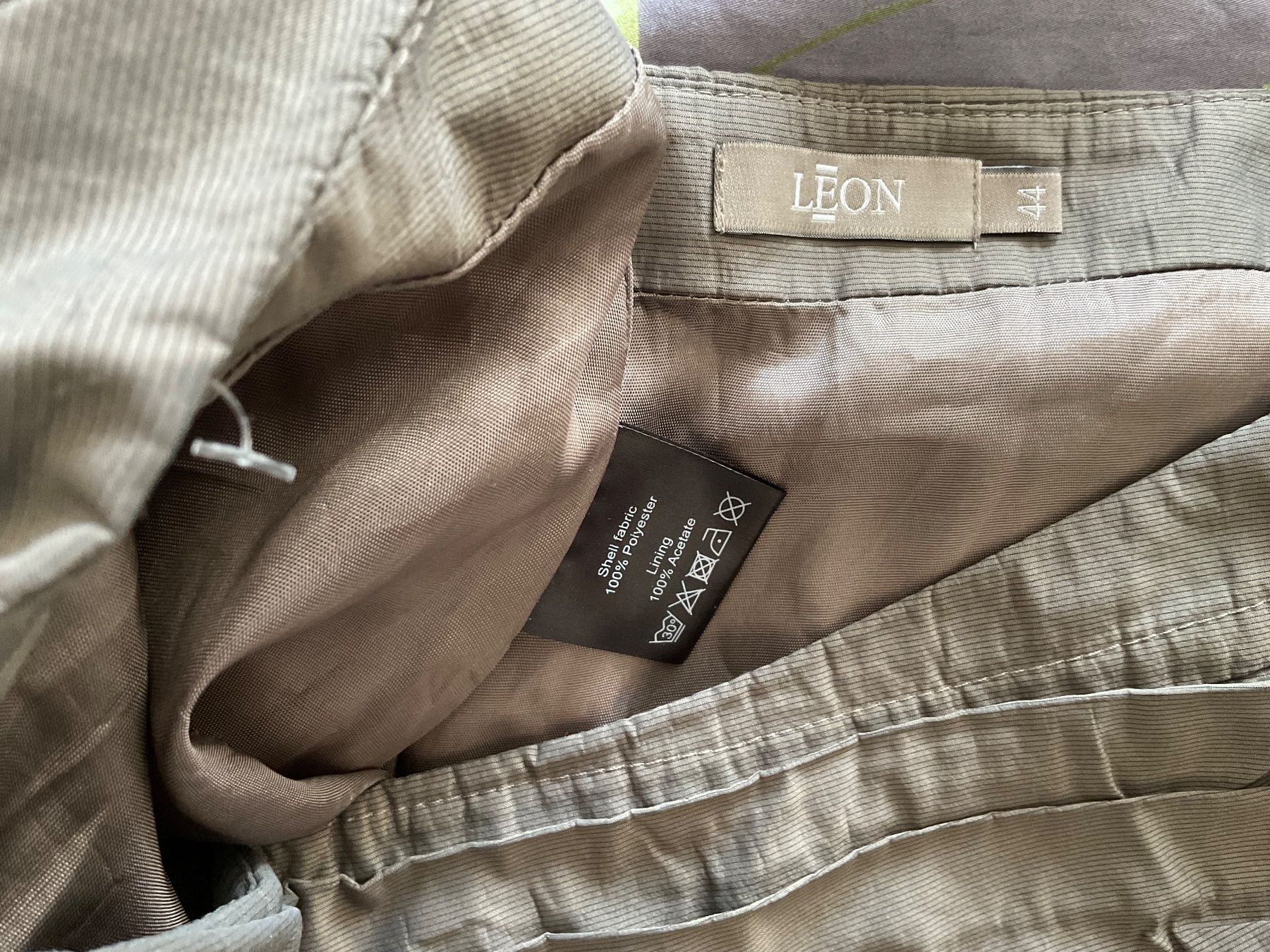 Gonne: LEON schöner Rock Gr 44 Taupe/Anthrazit – Usato da Urdorf venduto da alda02 7