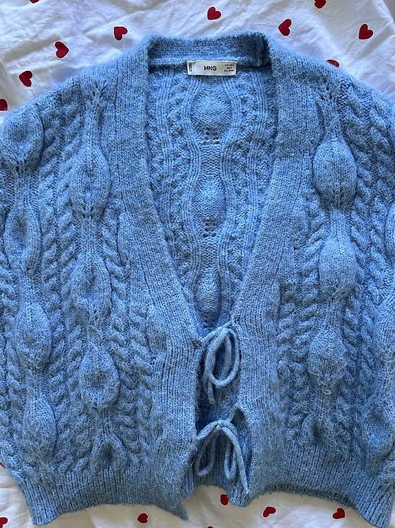 Giacche: BLAUER CARDIGAN MIT ZOPFMUSTER – Usato da Zürich venduto da cla_l2t2 3