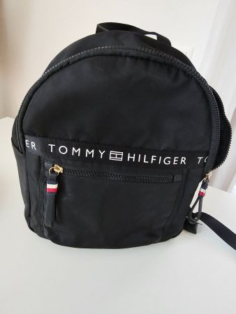 Tommy Hilfiger Damen Rucksack schwarz