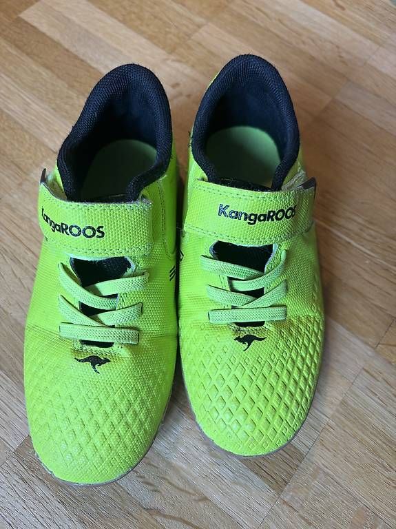 Schuhe für Jungen: KangaROOS – Gebraucht aus Bern von ann_gabrielle