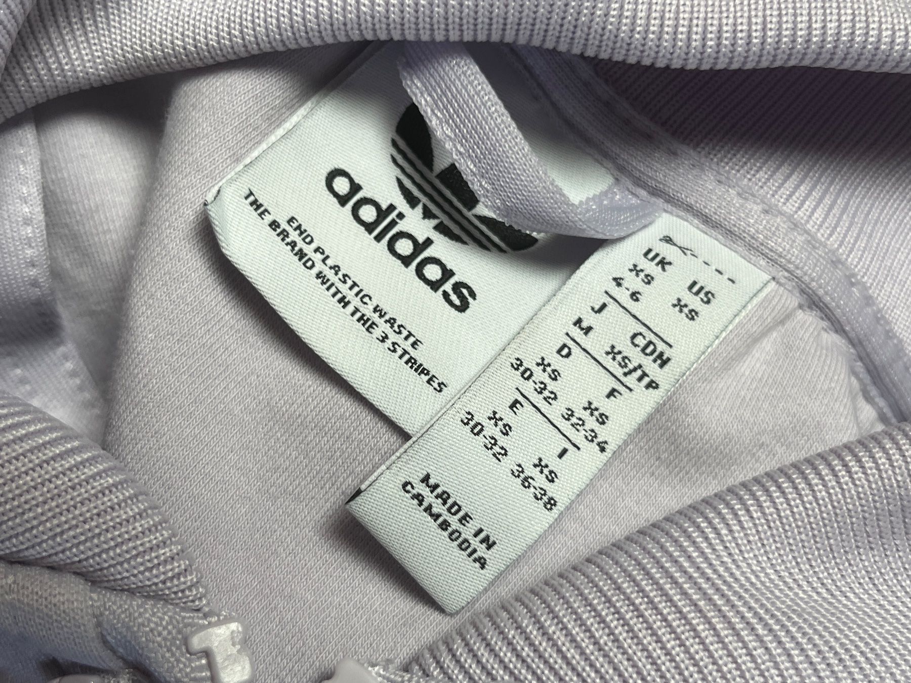 Adidas Giacche & Cappotti: Adidas Trainingsjacke (Zweiteiler) – Usato da Wettswil venduto da Autodelta 3