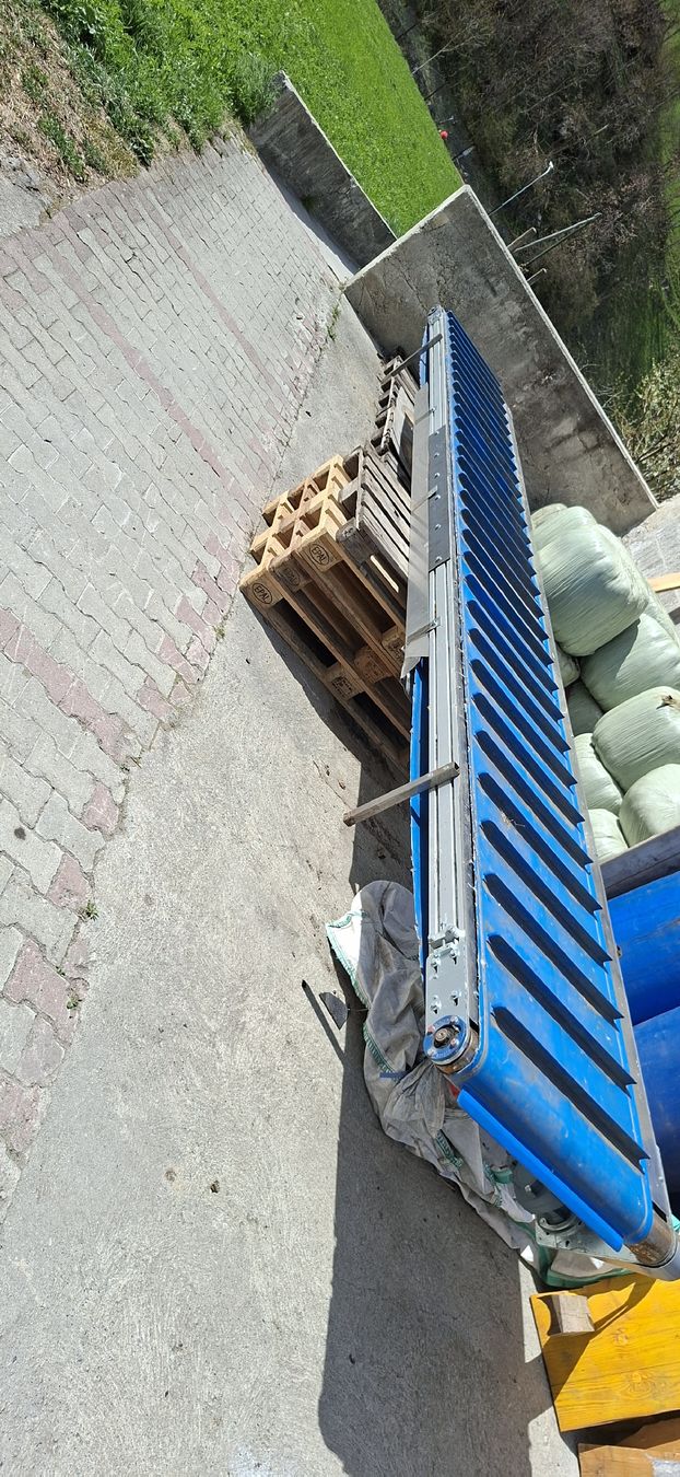 Remorques autochargeuses/d'ensilage: Förderband 6.25 m – D'occasion à St. Niklaus VS par uel_6tt8