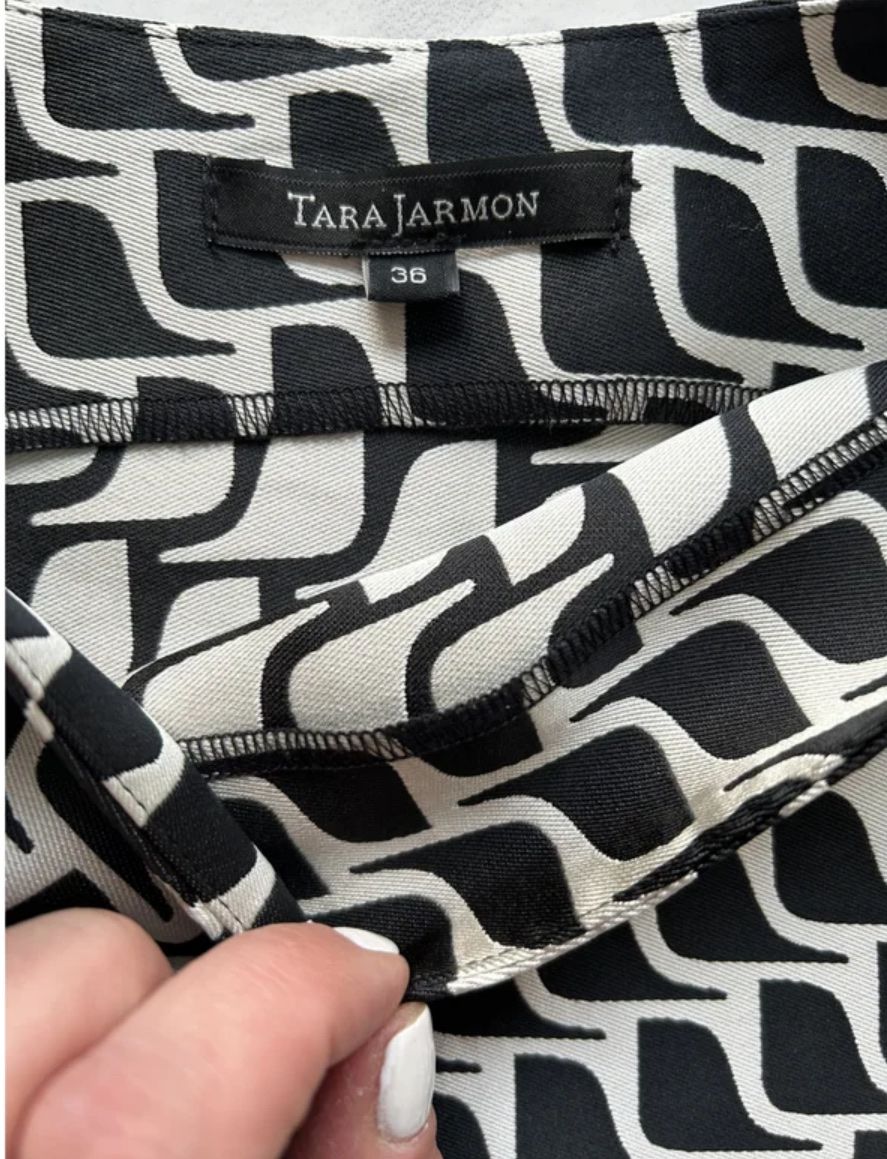 Tara Jarmon Top: Tara Jarmon blouse size 36 – Nuovo (secondo la descrizione) da Zürich venduto da lydia_l 1