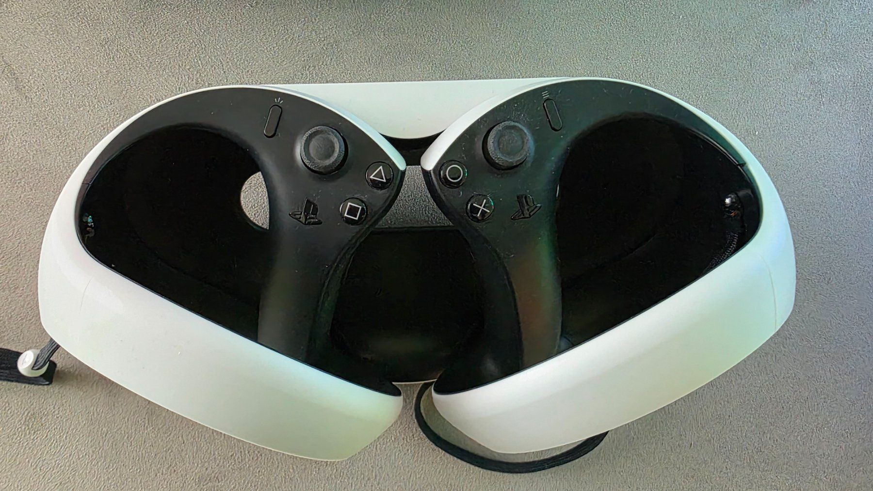 Sony Casque VR: Playstation VR2 Headset inkl. Charging Dock – D'occasion à Oberwil BL par baleo_BS 3