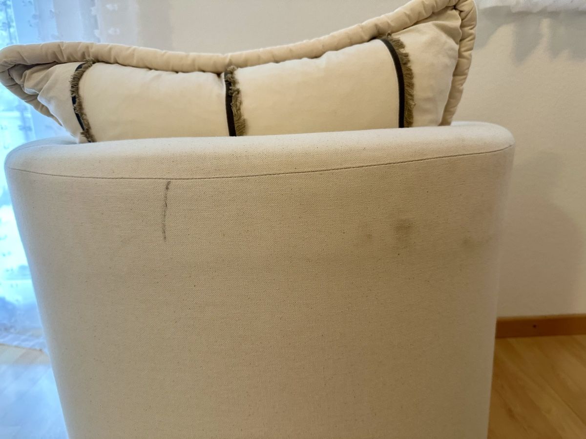 Poltrone: Bequemer Sessel, Elfenbeinweiss – Usato da Zug venduto da S6403 5