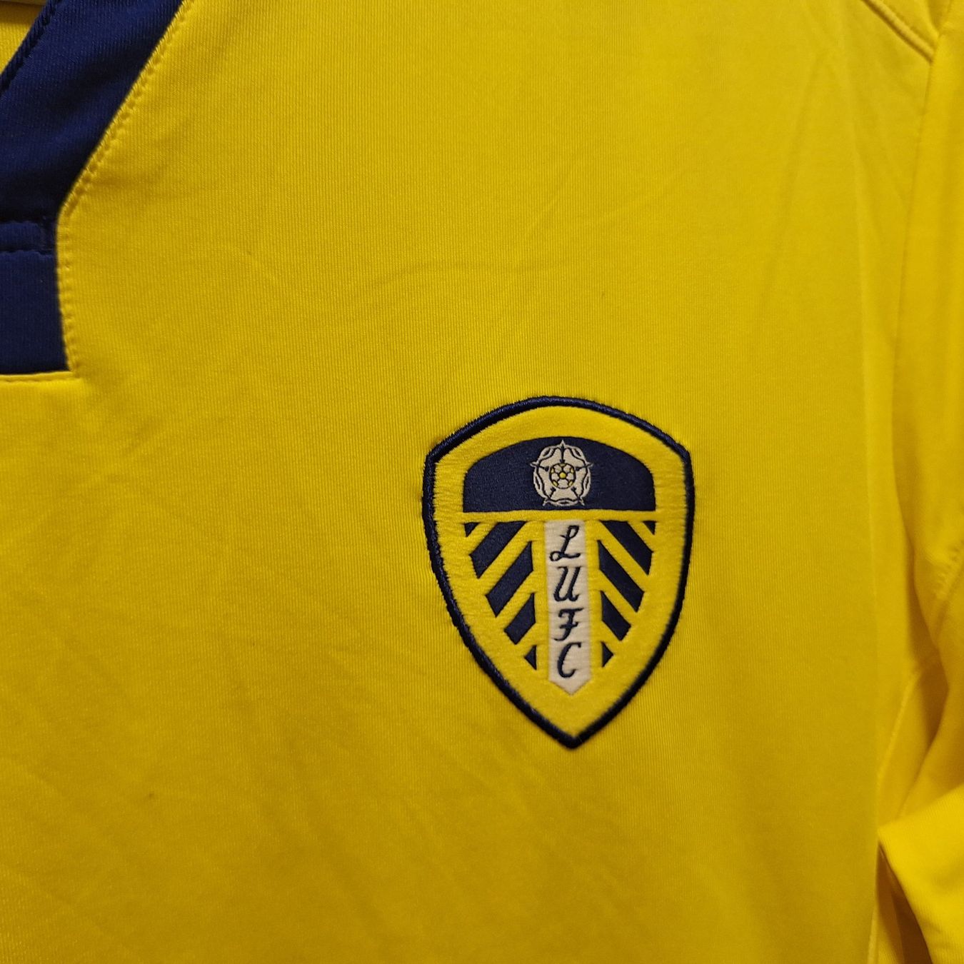 Leibchen & Hosen: Kappa LUFC Leeds XL 2015 – Gebraucht aus Bellinzona von LA-ropa-de-Juan 7
