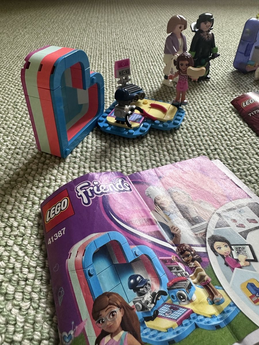 Lego Jeux de construction: LEGO & Playmobil Mixed Lot – D'occasion à Bex par roopa.gorla 2