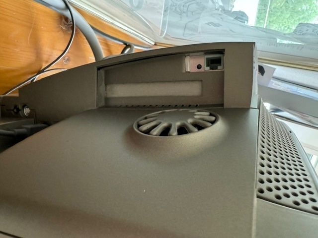 Apple PC: Twentieth Anniversary Macintosh – Usato da Uetikon am See venduto da 1for1 2