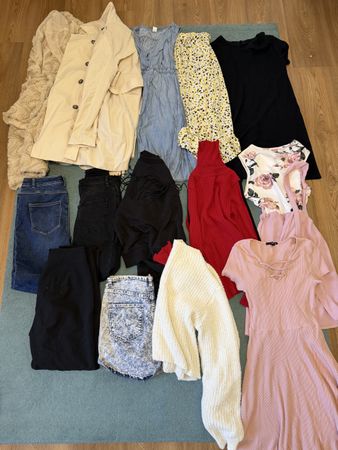 Kleiderpaket Damen verschiedene Teile guter Zustand