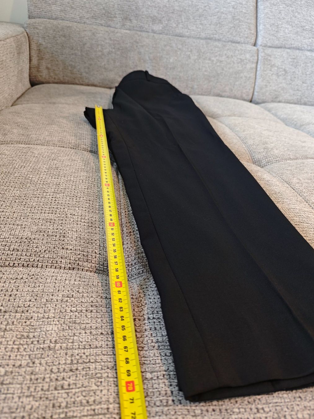 Completi & Tailleur: Classic Black Woman's Suit - Wool - Size L – Nuovo (secondo la descrizione) da Zürich venduto da alu_dzr7 5