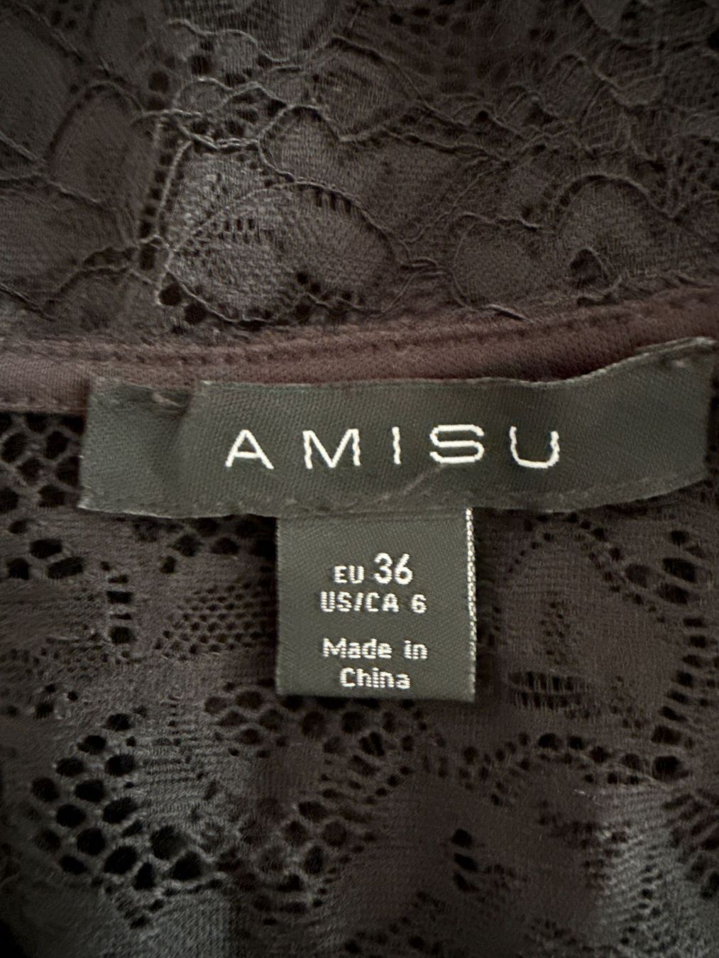 Vestiti: Schwarzes Spitzenkleid Gr.34-36 – Usato da Schönenwerd venduto da d.chiara 5