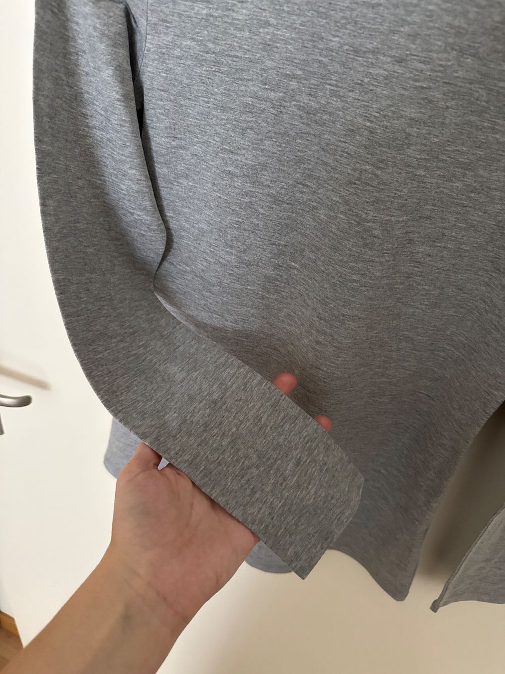 T-Shirts: Atmosphere Long Sleeve Shirt EUR 40 – Gebraucht aus Horgen von linuxrp 3