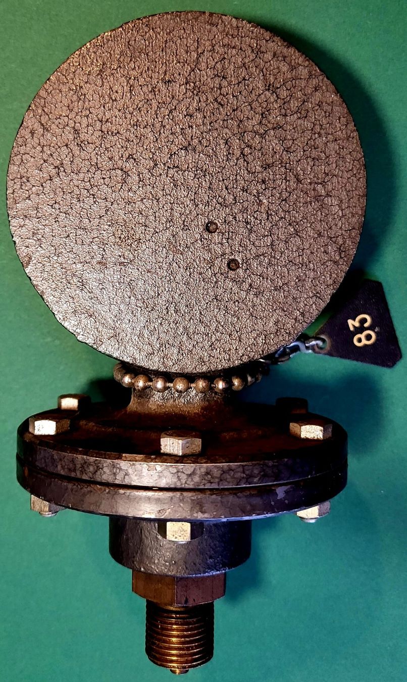 Tutte le decorazioni: Ancien manomètre pour déco – Usato da Montet (Glâne) venduto da Koada2 2