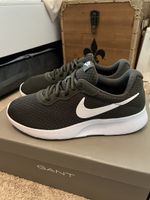 Nike Tanjun Running Schuhe Green gr. 44